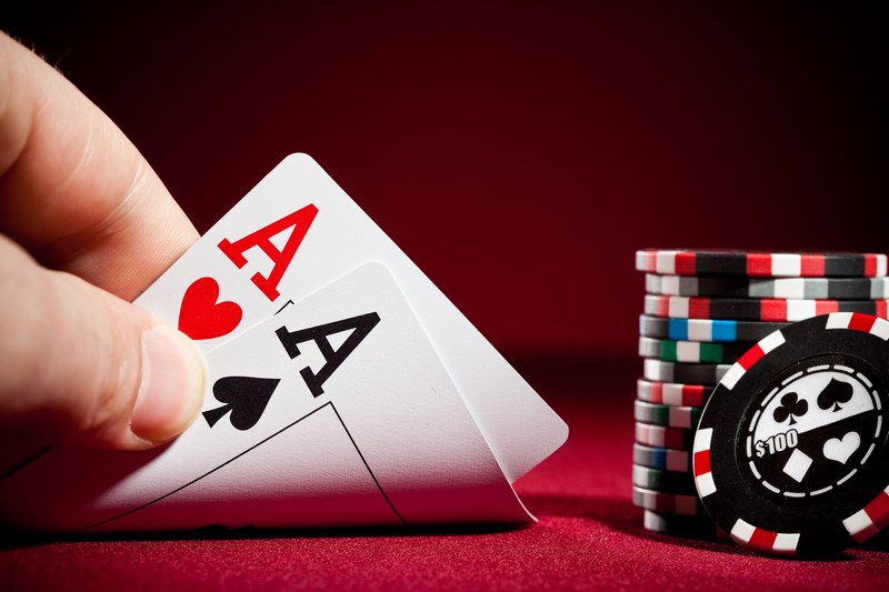 Game bài poker nổi tiếng đã có tại các nhà cái trực tuyến